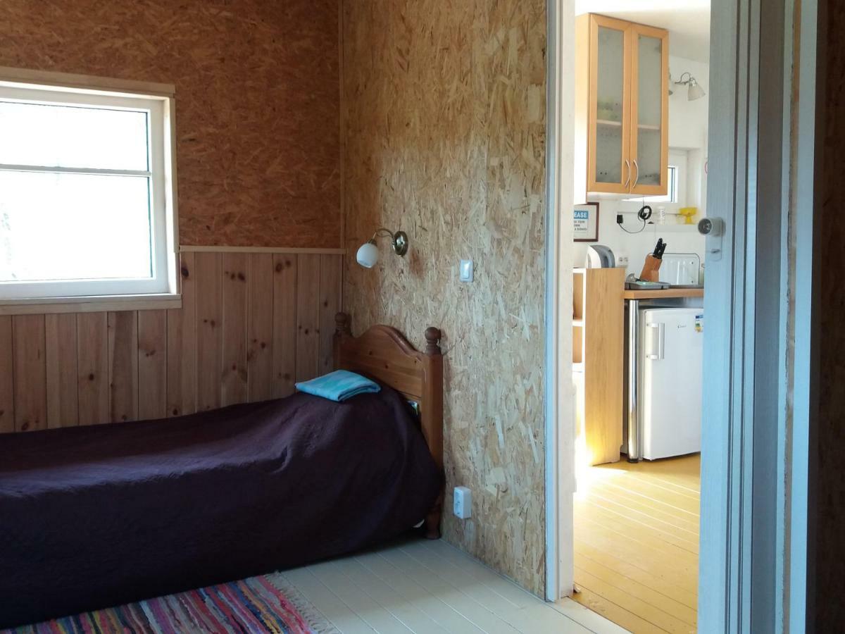 Hueueru Puhkemajad Guest House Huuru Екстериор снимка